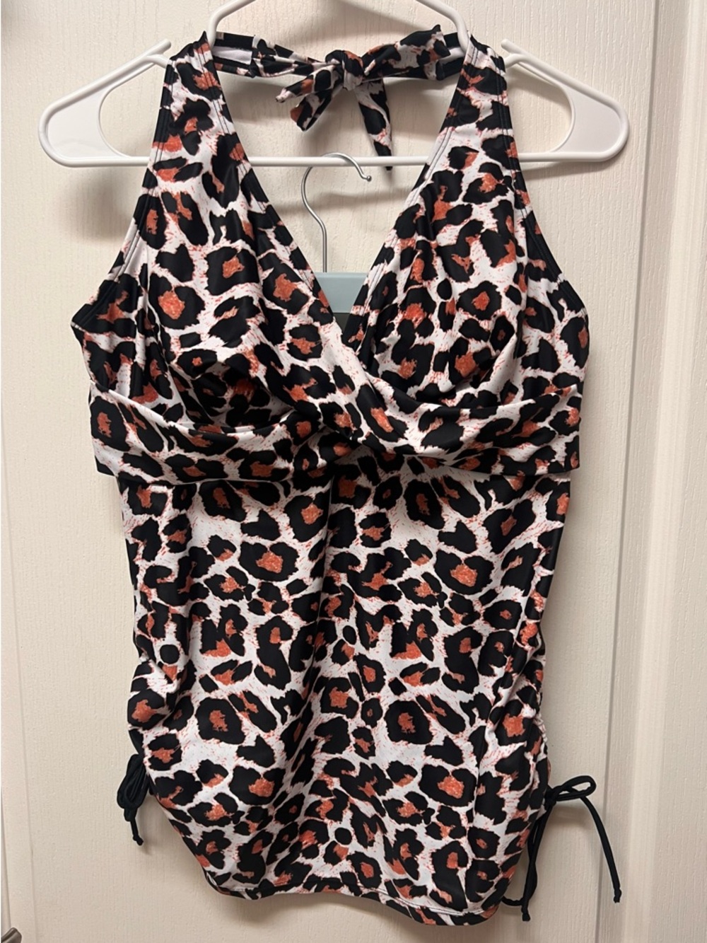Source Unknown Black White and Brown Leopard Print Halter Swim Tankini